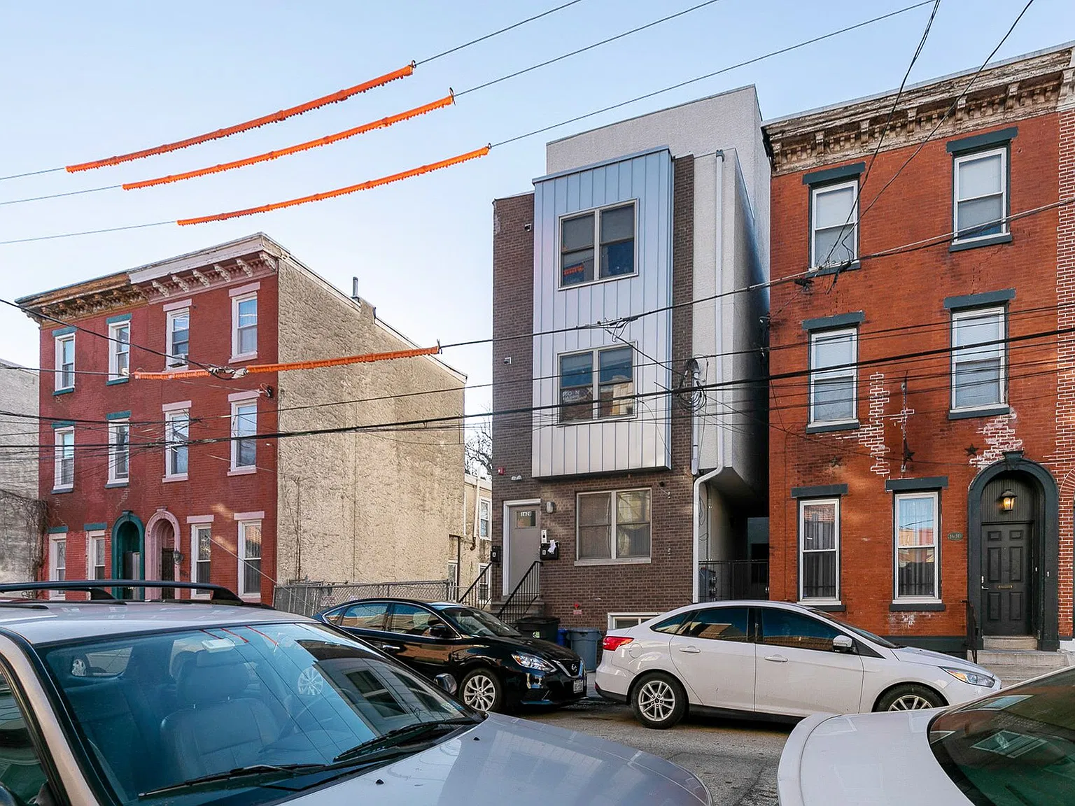 1628 Willington St — Photo 3
