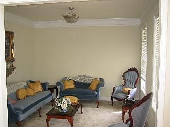 5th image of 2918 Red Leaf Ct