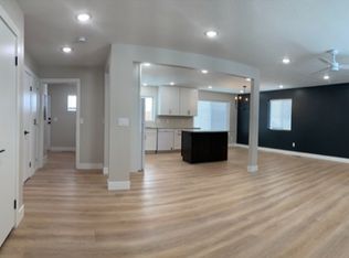 7547 S Butler Hills Dr, Salt Lake City, UT 84121