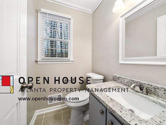 5th image of 3940 Camrose Pl
