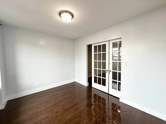 3rd image of 35 E 94th St #3H