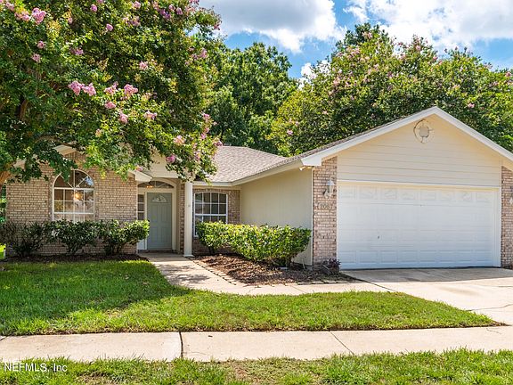 2nd image of 2067 HOVINGTON Circle E