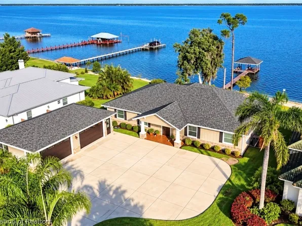 343 Catfish Creek Rd, Lake Placid, FL 33852