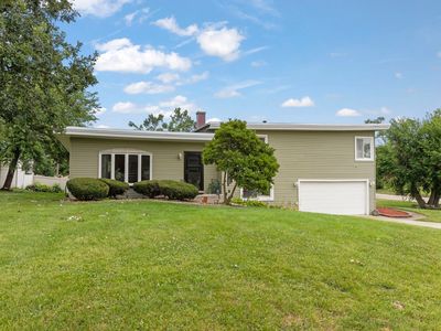 8230 W 85th St, Hickory Hills, IL, 60457