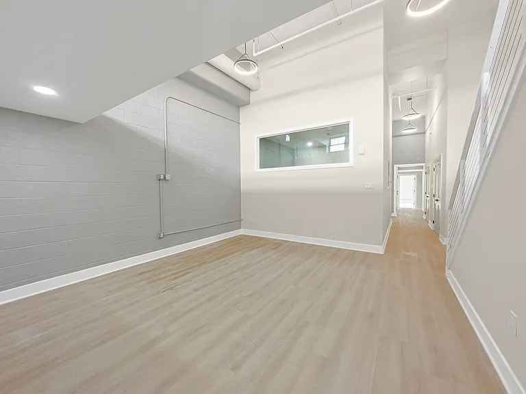 Industrial Arts Loft Building — Photo 30