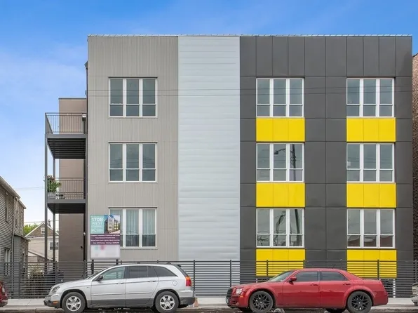 1708 W Cermak Rd #1W, Chicago, IL 60608