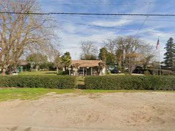 2384 N Bryan Ave, Fresno, CA 93723