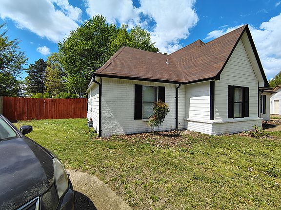 2nd image of 4633 Sunnyslope Dr