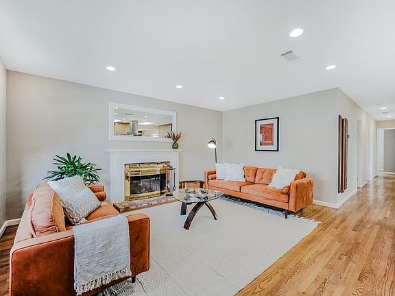 5th image of 184 Dogaway Dr