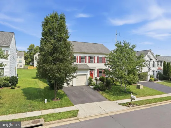 8816 Yellowthroat Ct, Gainesville, VA 20155