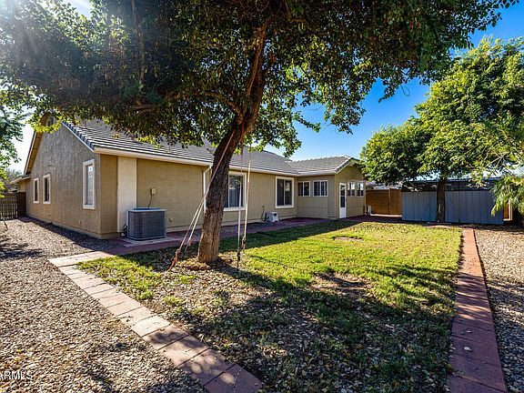 5th image of 1964 W SAWTOOTH Way