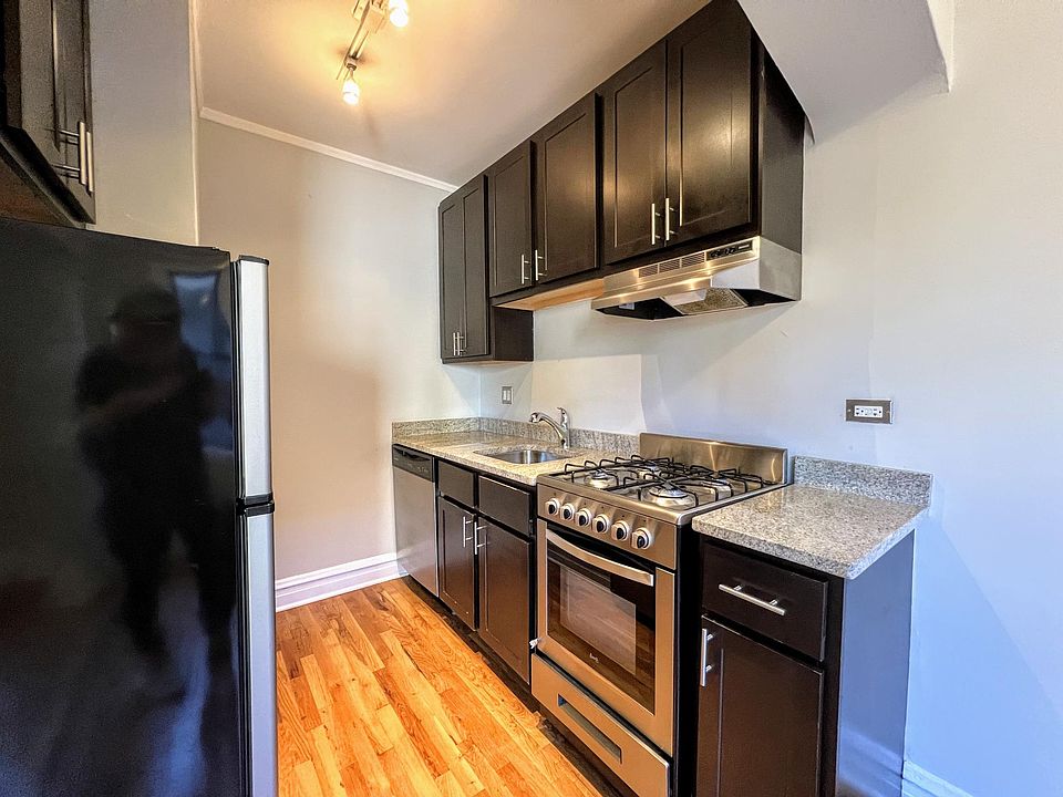 1st image of 4737 N Hermitage Ave #303BT
