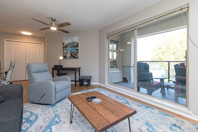 Victoria Apartment for rent - 2 Bedrooms — photo 2