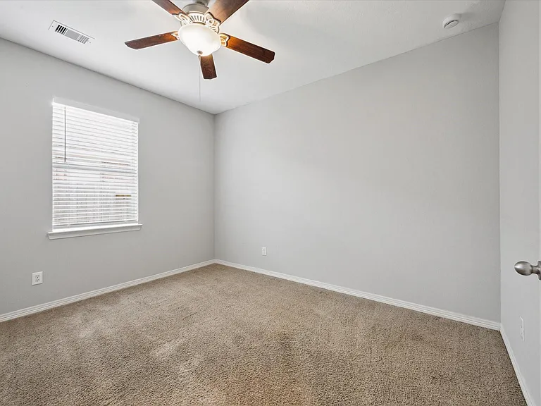 3105 W Trail Dr — Photo 11