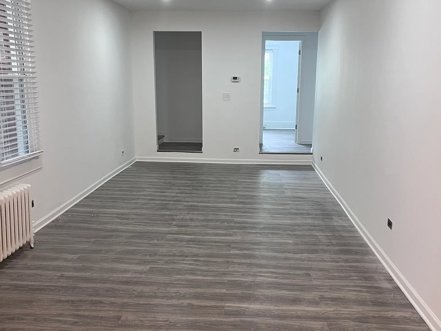 2 bed, 975 sqft, $3,650 — Photo 2