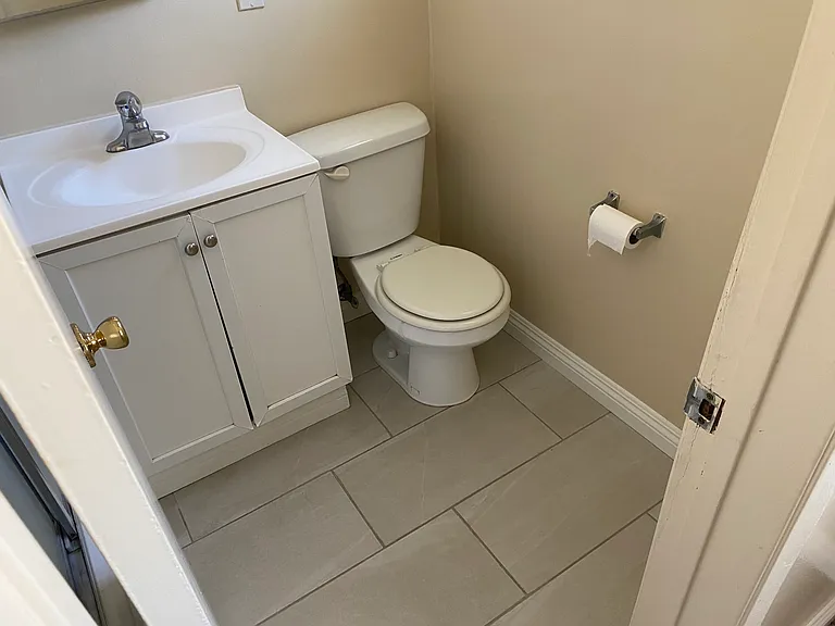 1832 W Sumac Ln #5 — Photo 9