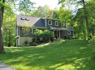 2006 Stine Rd, Peninsula, OH 44264