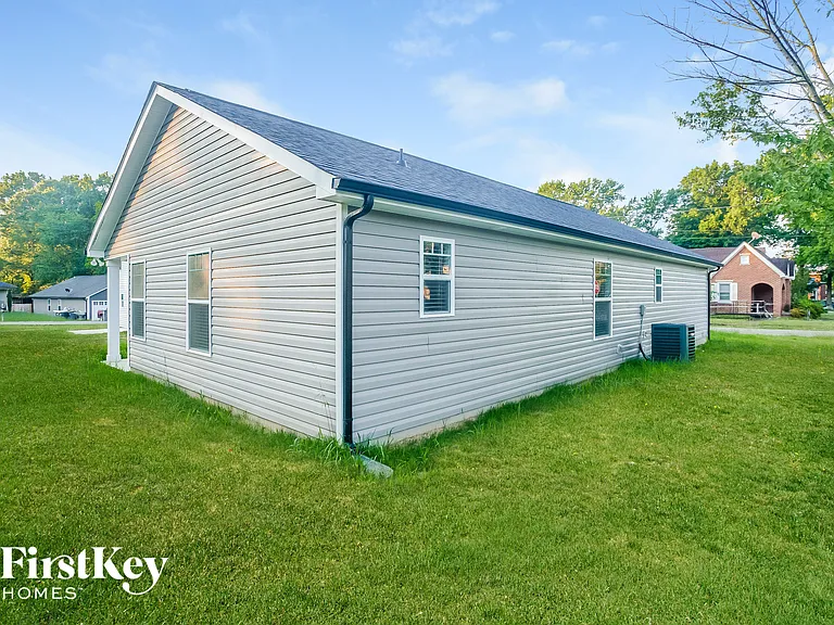 780 Cherrywood St — Photo 14