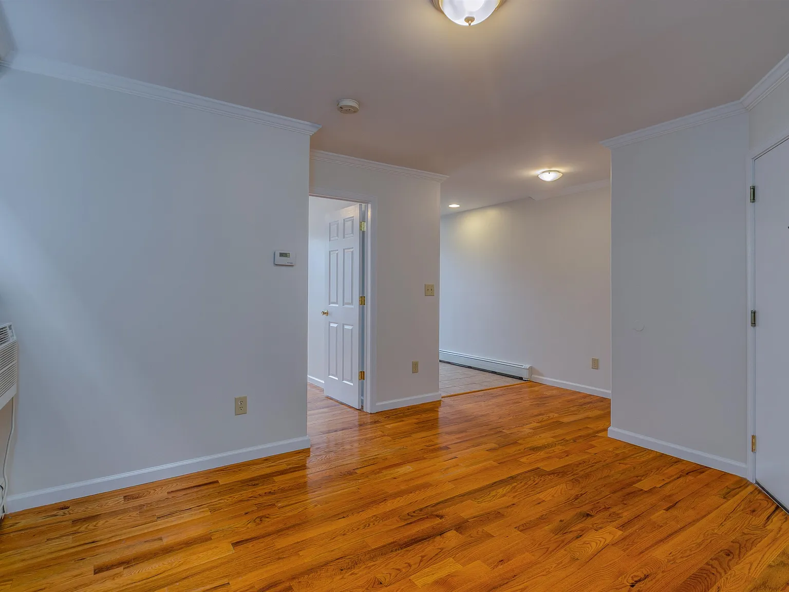 1 bed, 1.0 bath, $1,750 — Photo 4
