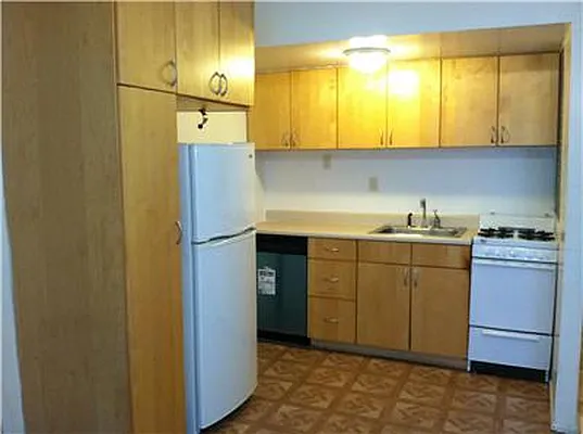 Rented by R New York | media 17