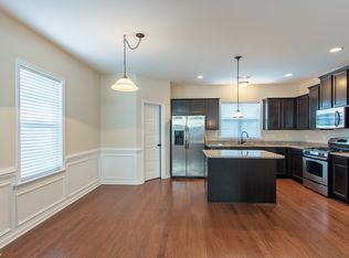 425 Savannah Dr, Jacksonville, NC 28546