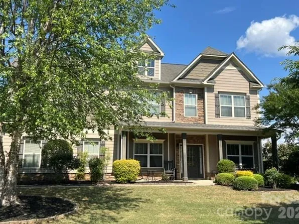 1711 Laurel Hill Dr, Waxhaw, NC 28173