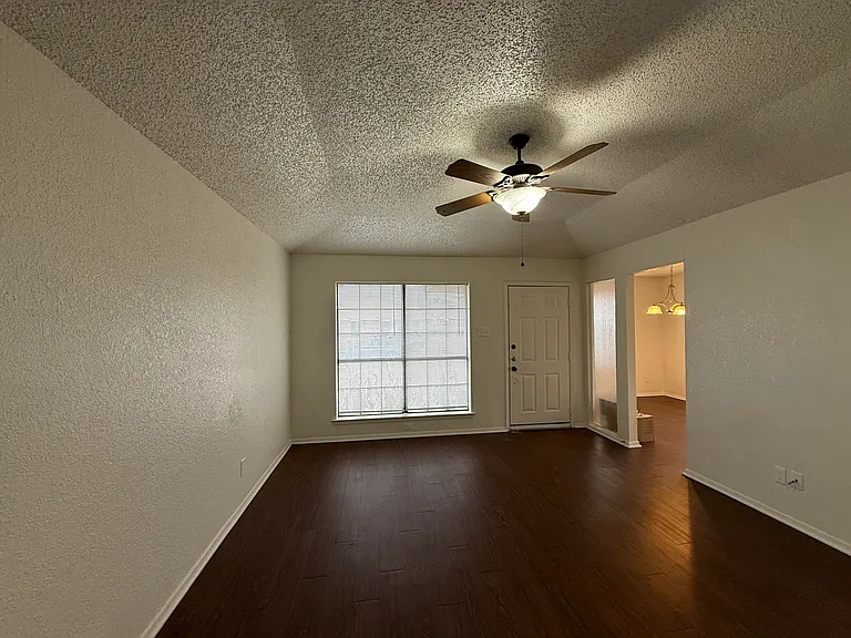 2509 Stanford St #A — Photo 2