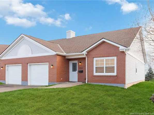 80 Mount Pleasant Rd #126, Moncton, NB E1G 5H8