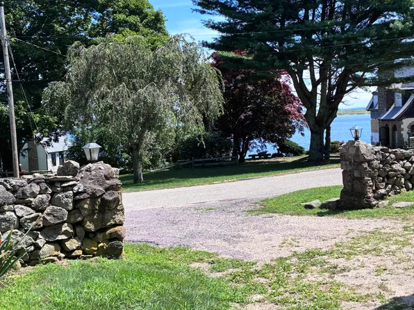 93B Rossini Rd, Westerly, RI 02891