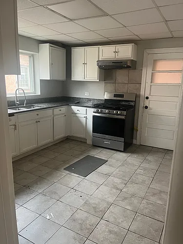 1013 Bellwood Ave #2W Photo 1