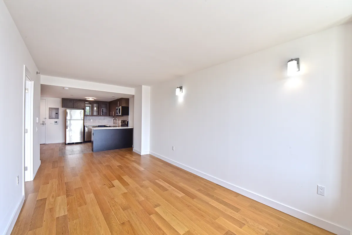 51-35 Reeder Street 711