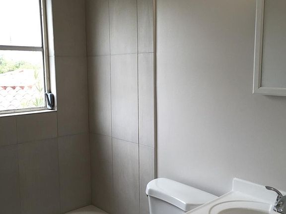 5th image of 38 Oviedo Ave APT 6