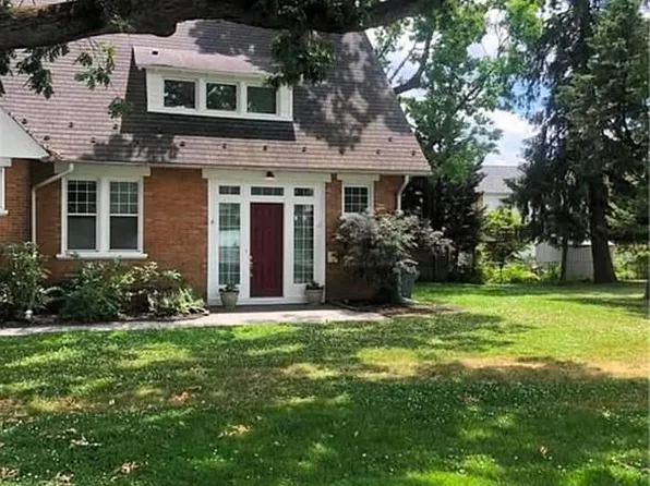 420 Howertown Rd APT 3, Catasauqua, PA 18032