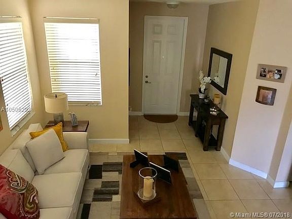 3rd image of 11392 NW 87th Ln
