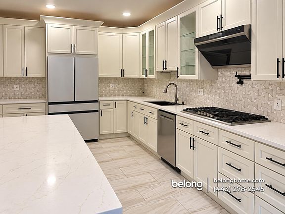 3rd image of 4236 Pinefield Ct