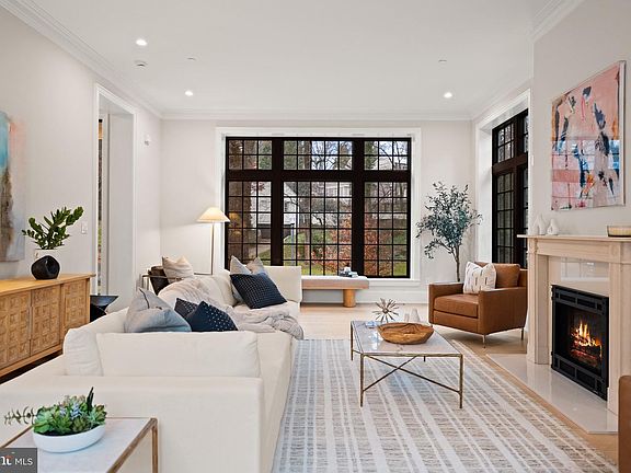 5th image of 5125 Upton St NW