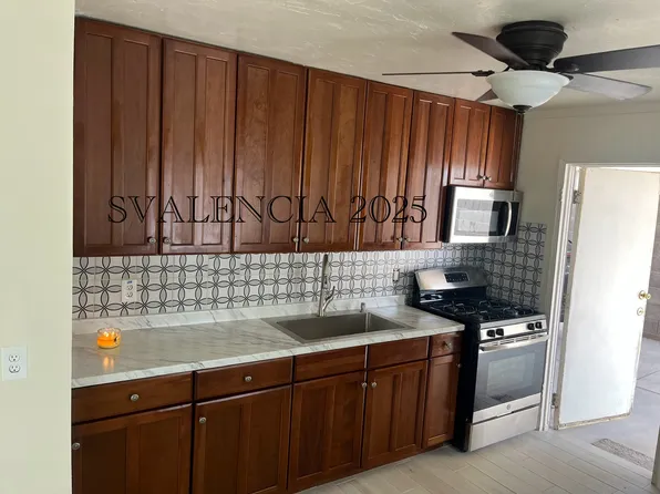 3215 W Monte Vista Rd APT 2, Phoenix, AZ 85009