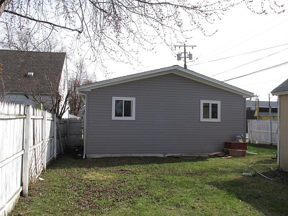 5th image of 1025 E Cambourne St