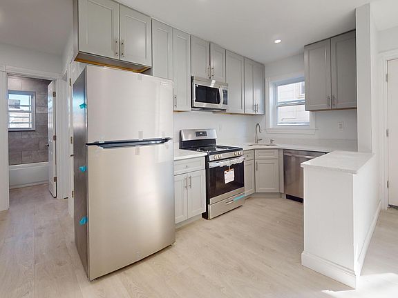 3rd image of 126 Woodland Ave #Gfl