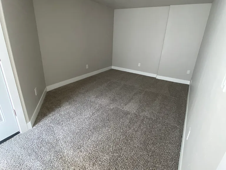 basement bedroom