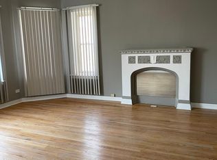 8025 S Phillips Ave #2, Chicago, IL 60617