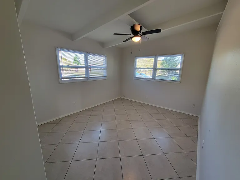 1212 Windermere Way — Photo 7