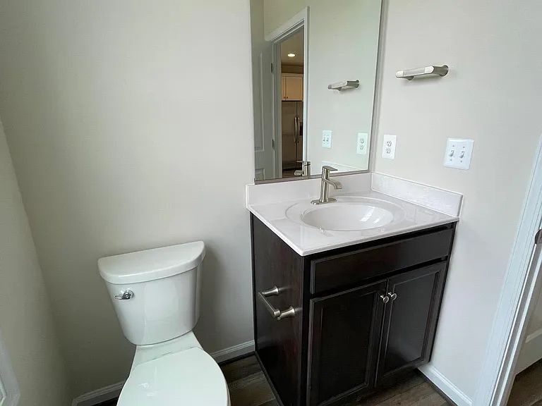 3701 Allington Ct — Photo 6
