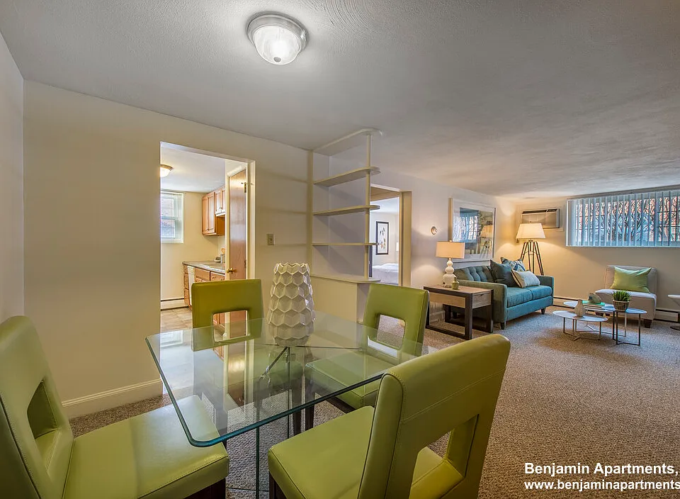 8 Brattle Dr #12