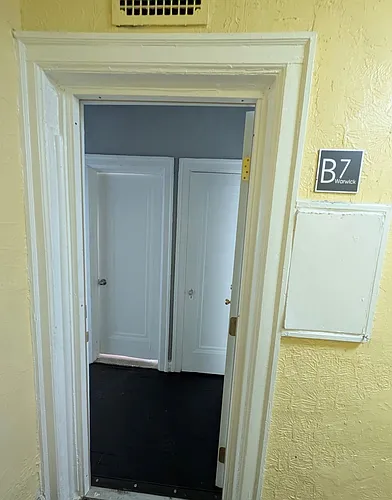 Floor plan B7