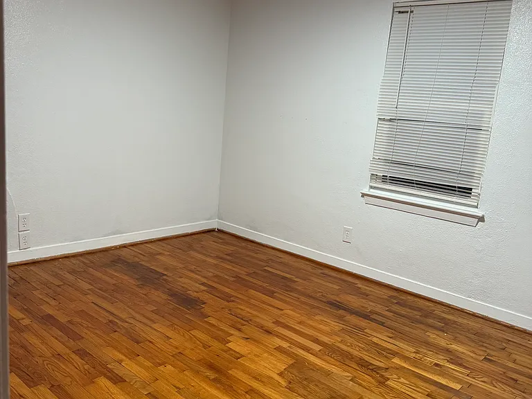 18 W Meadowbrook Dr #2 — Photo 6
