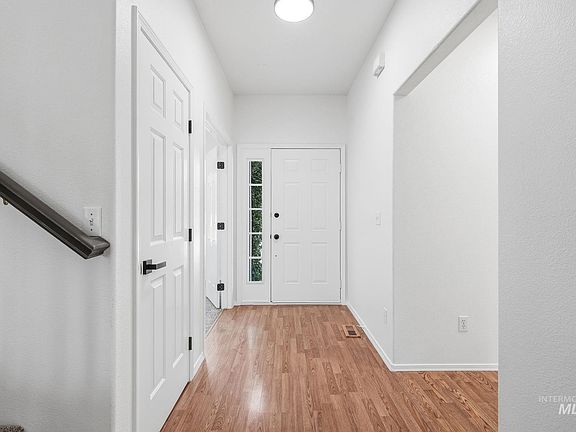 3rd image of 7459 W Tobi St