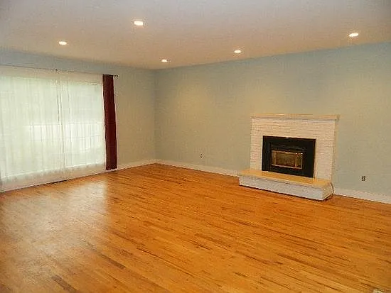 17860 Pilkington Rd — Photo 4