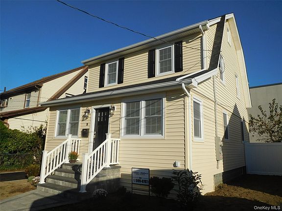 3rd image of 35 Fairview Avenue
