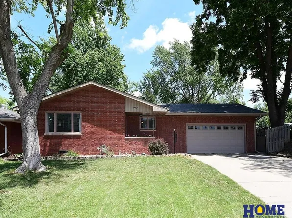 700 N 56th St, Lincoln, NE 68504